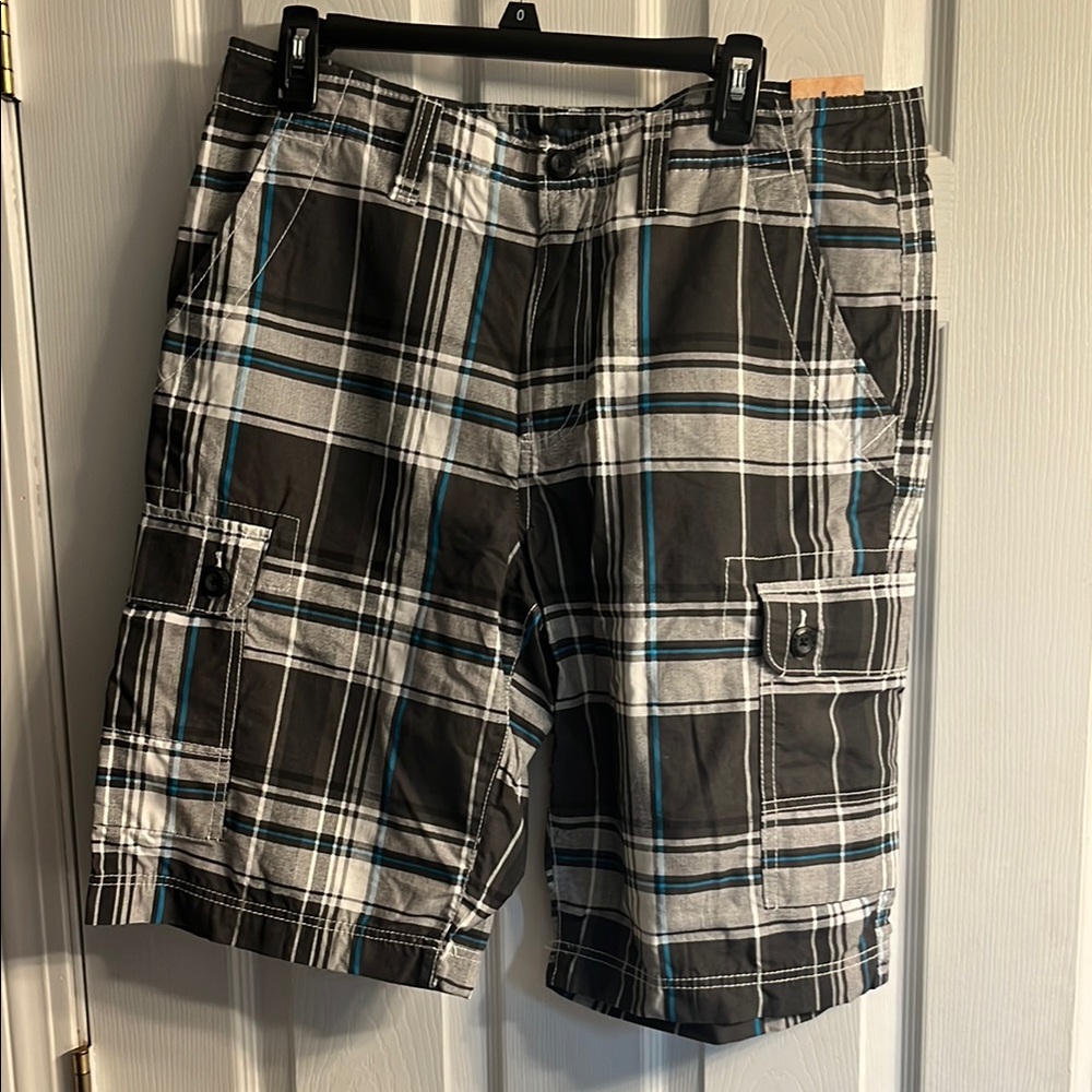 Kohl's Black and White Plaid Cargo Shorts